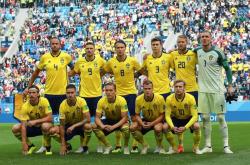 开云体育在线-英格兰队翻盘瑞典队，林高远统治全场