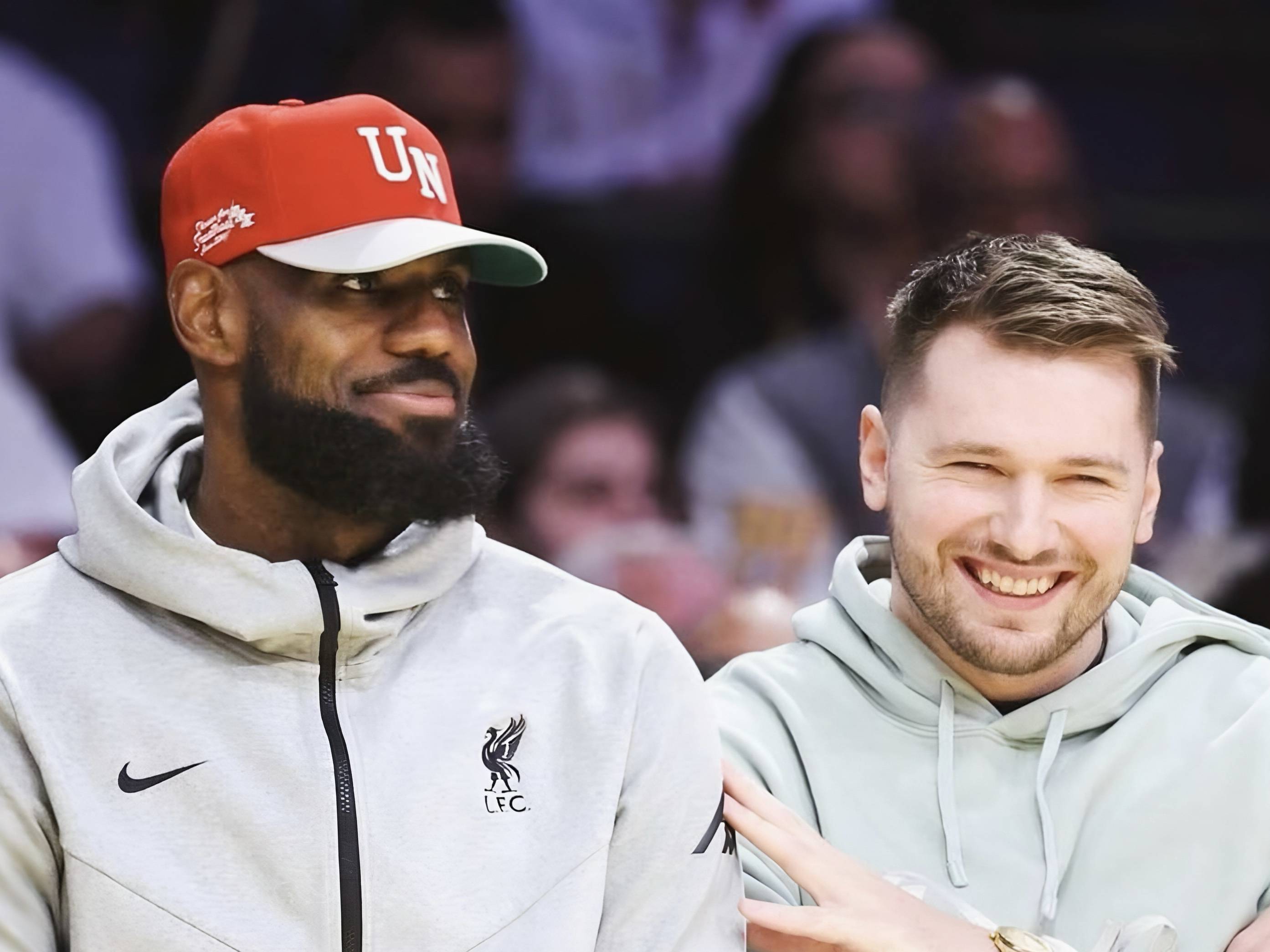 雄鹿B队力克猛龙,西蒙斯高光表现 雄鹿B队力克猛龙,西蒙斯高光表现