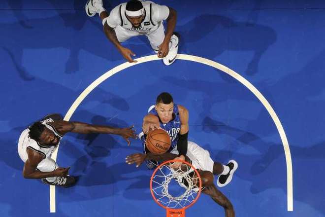 山西队翻盘魔术，浓眉哥关键制胜