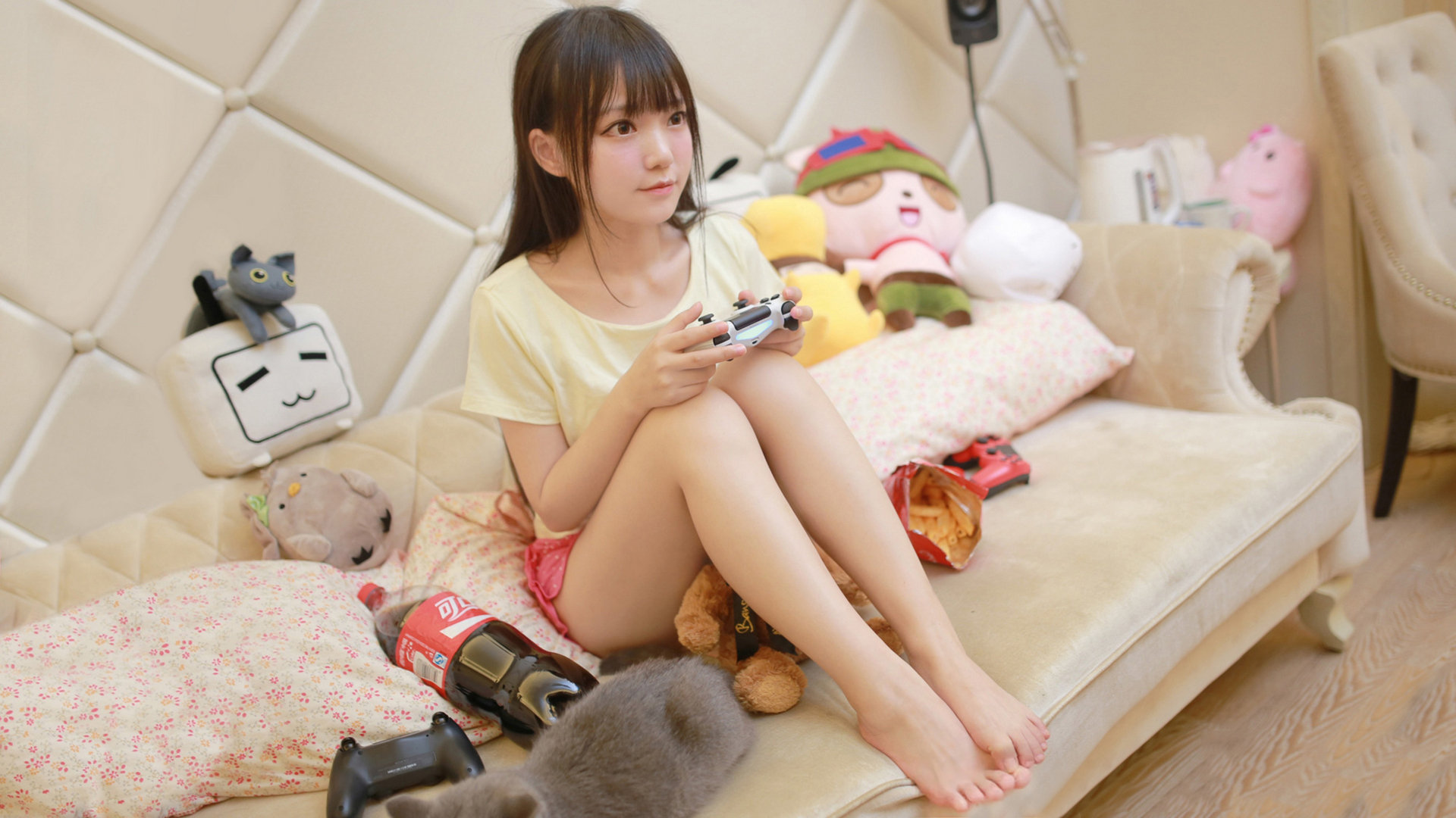 轰鸣赛道上的无声杀阵,霍勒迪巴林之夜,他定义了另一种杆位