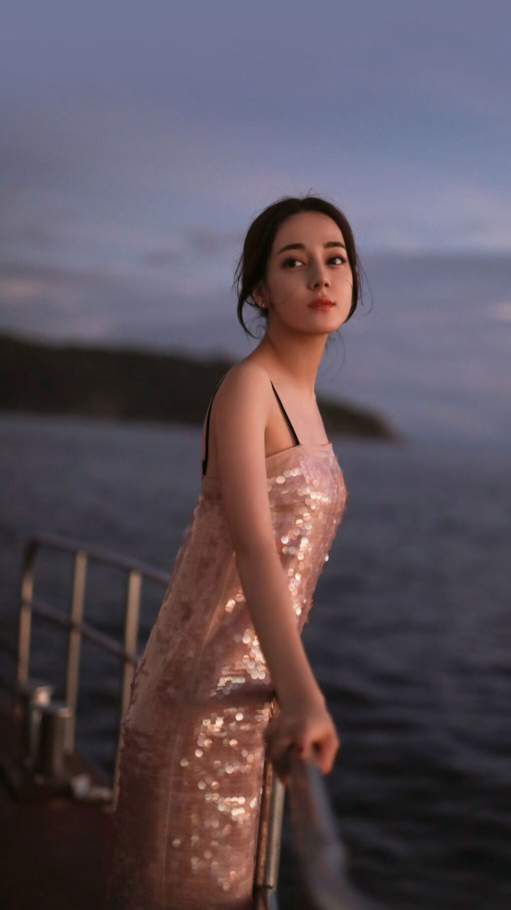 胜利之外的中场战役,当拜仁对垒里昂的硝烟,映照厄德高不掉线的孤独价值